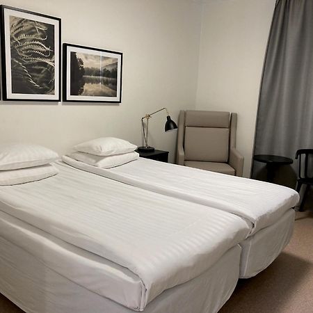 Hotell Moerby - Danderyd Hospital מראה חיצוני תמונה